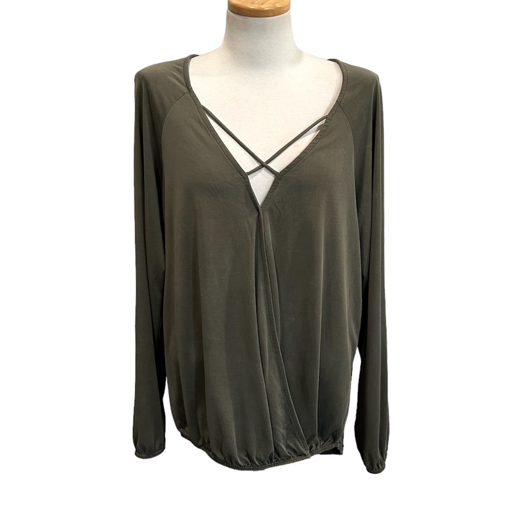 Torrid Blouse Size 2